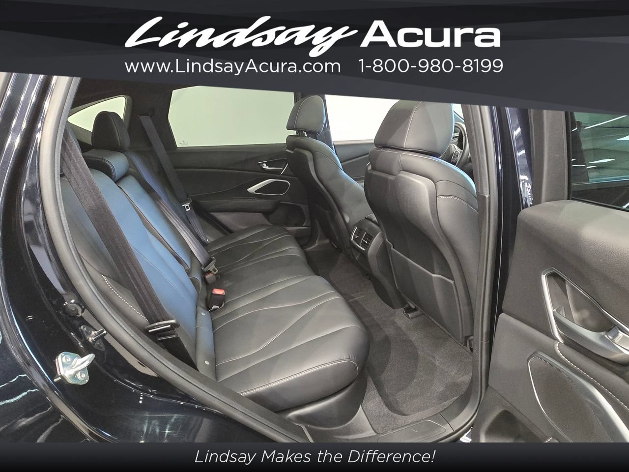 Used 2025 Acura RDX SH-AWD image 9