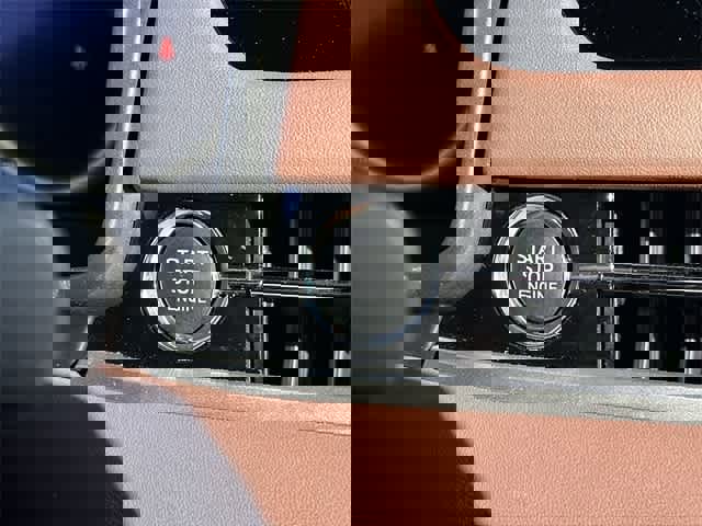 Used 2025 Mitsubishi Outlander GT image 11