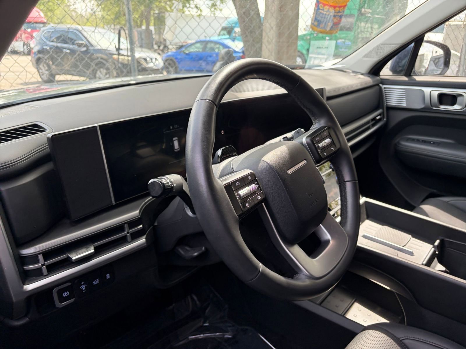 Used 2025 Hyundai Santa Fe SEL FWD image 36