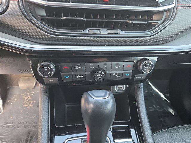 Used 2022 Jeep Compass Trailhawk image 28