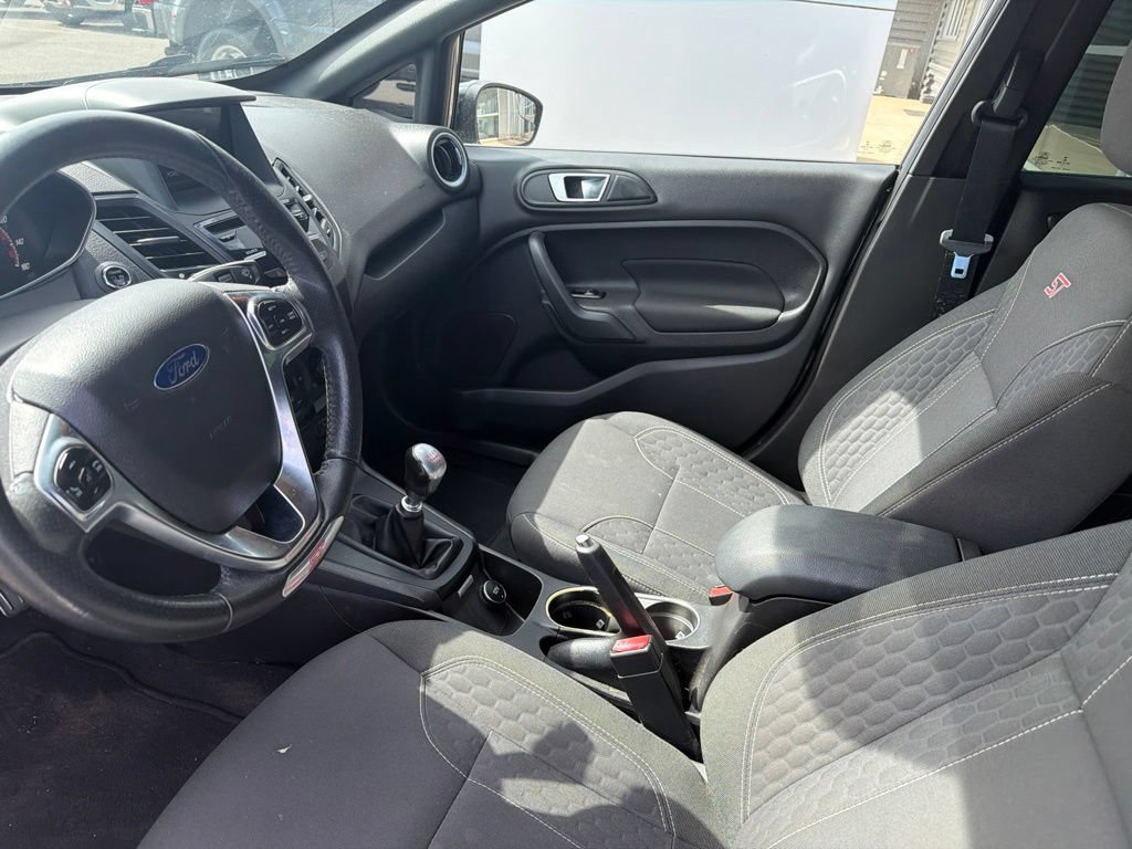Used 2019 Ford Fiesta ST FWD image 11