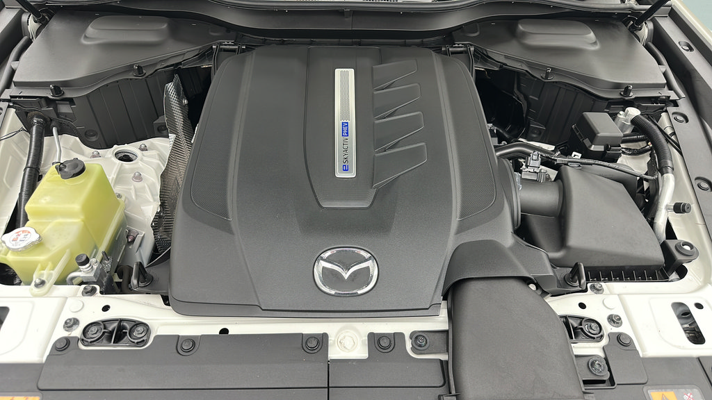 Used 2024 MAZDA CX-90 Plug-In Hybrid w/ Premium Pkg AWD/4WD image 25