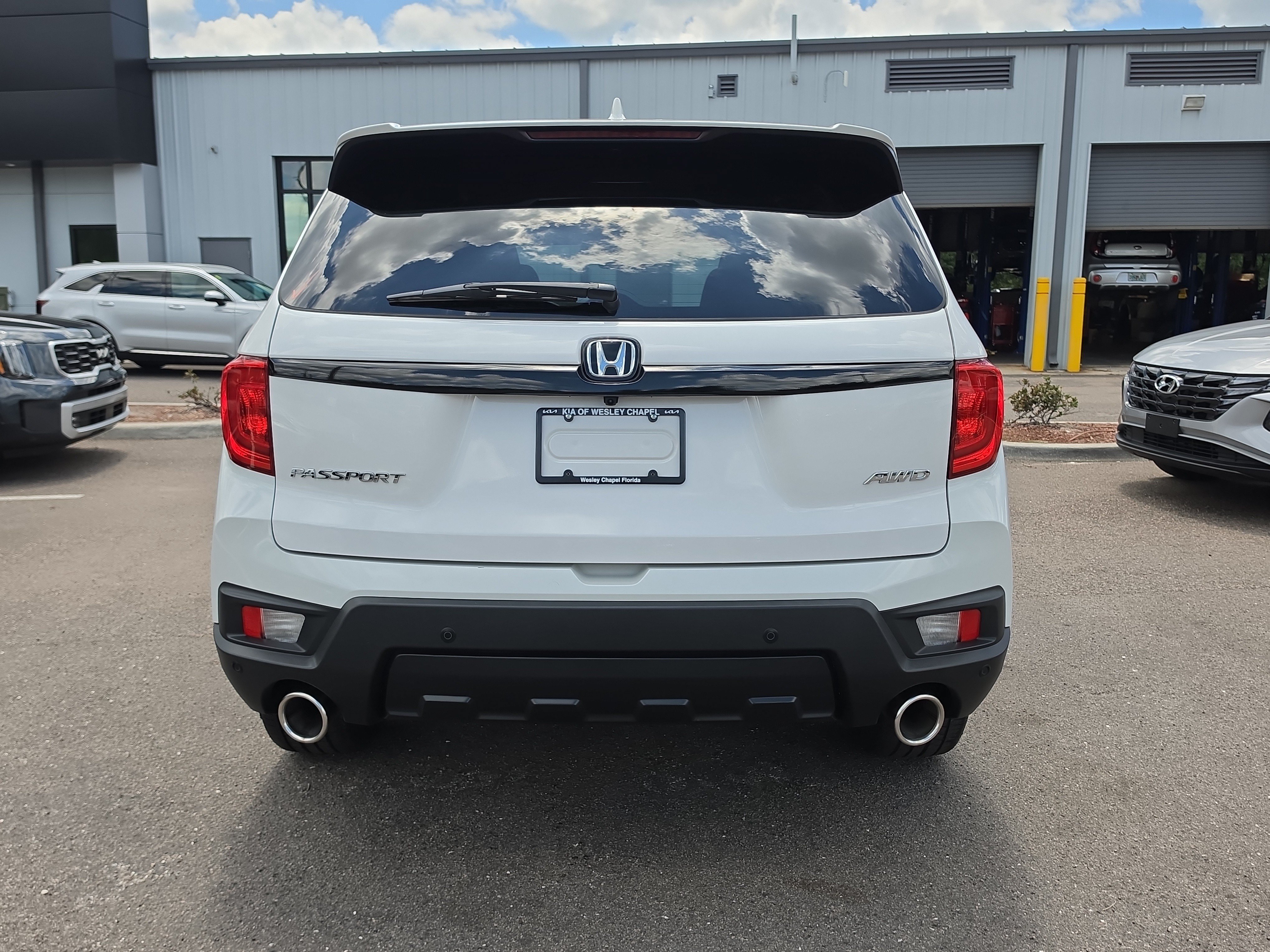 Used 2024 Honda Passport EX-L image 7