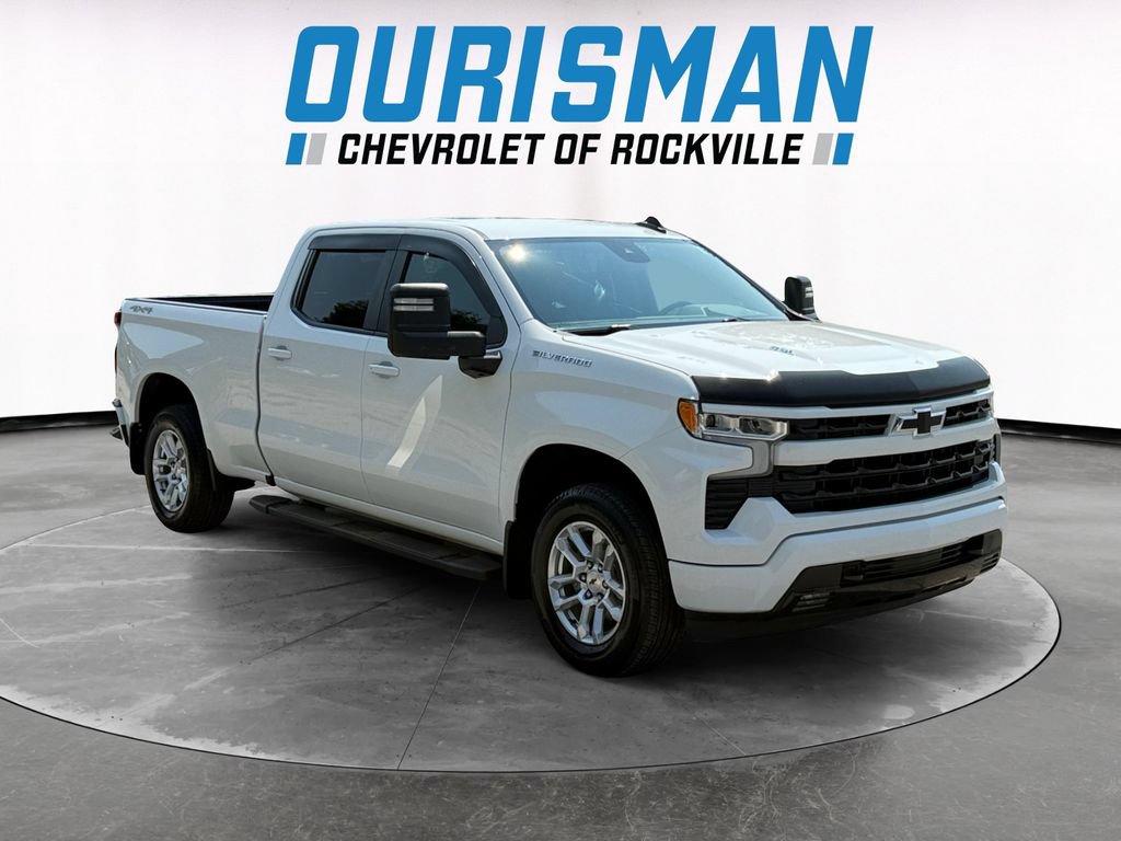 Used 2022 Chevrolet Silverado 1500 RST w/ Max Trailering Package AWD/4WD image 1