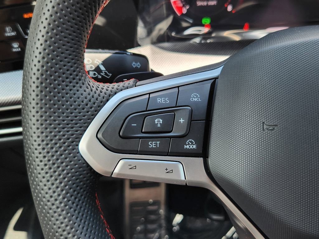 New 2025 Volkswagen GTI SE image 8