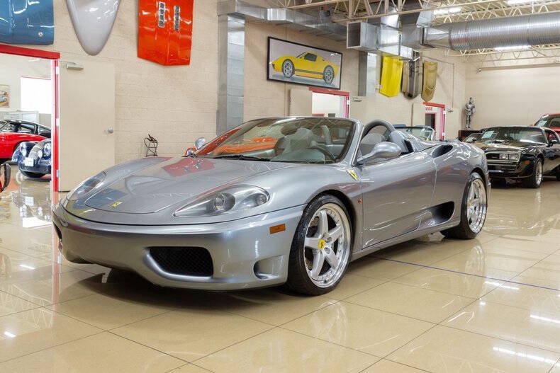 Used 2004 Ferrari 360 Spider RWD image 3
