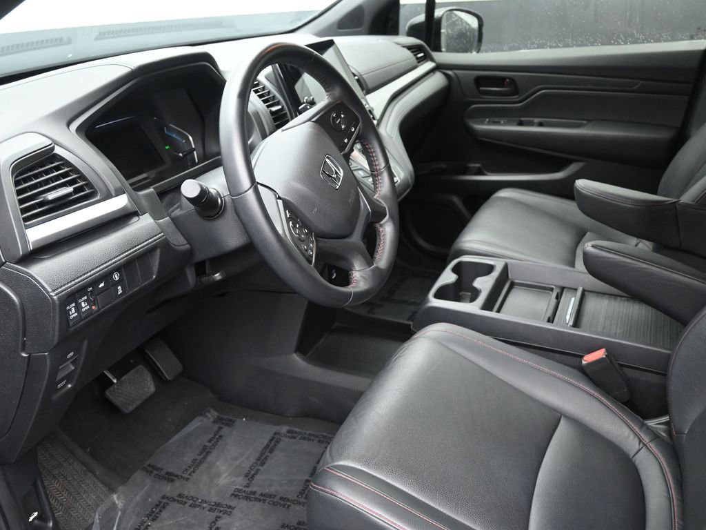 Used 2024 Honda Odyssey Sport image 10