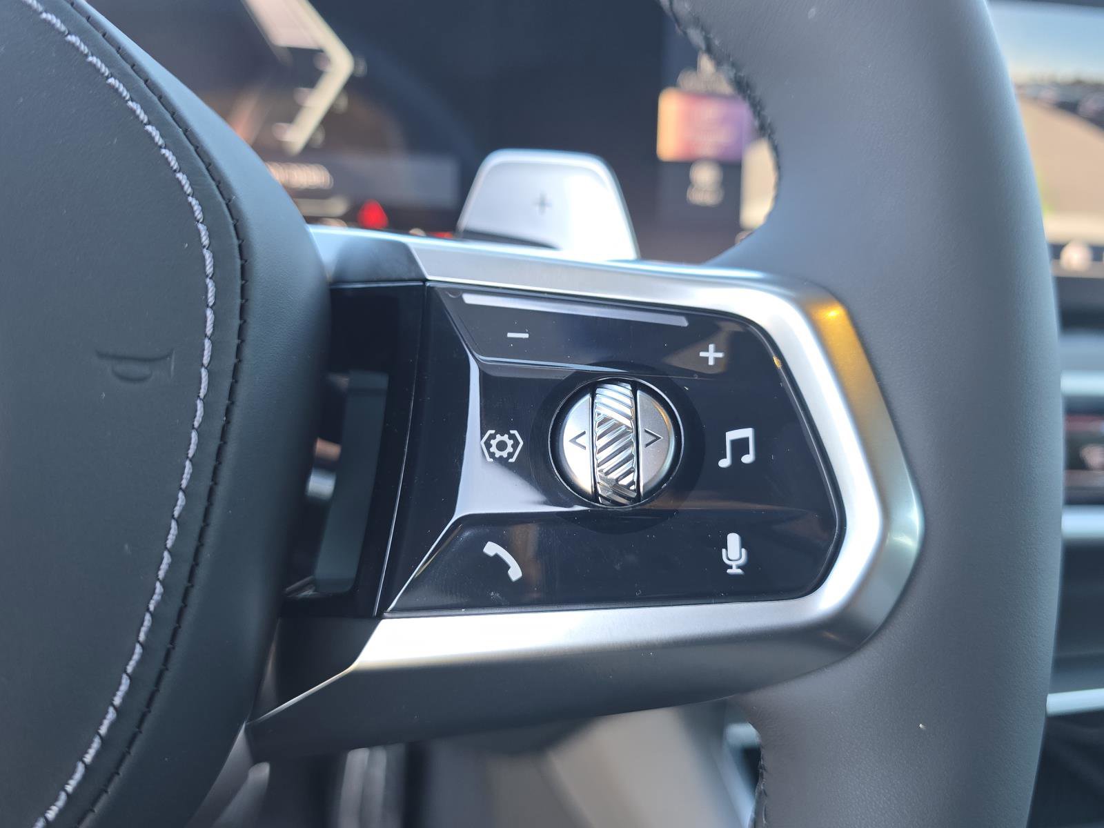 New 2025 BMW 760i xDrive image 21