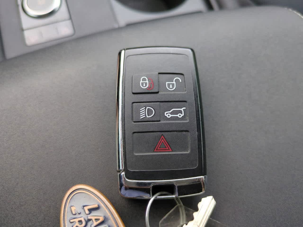 Used 2021 Land Rover Discovery S R-Dynamic image 29