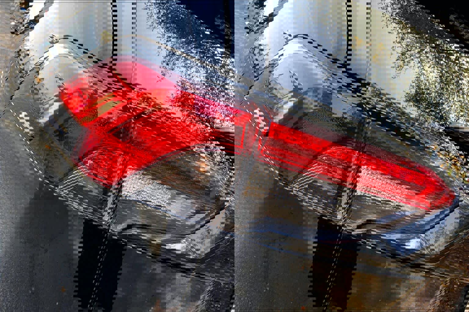 Used 2023 Toyota RAV4 XLE image 27