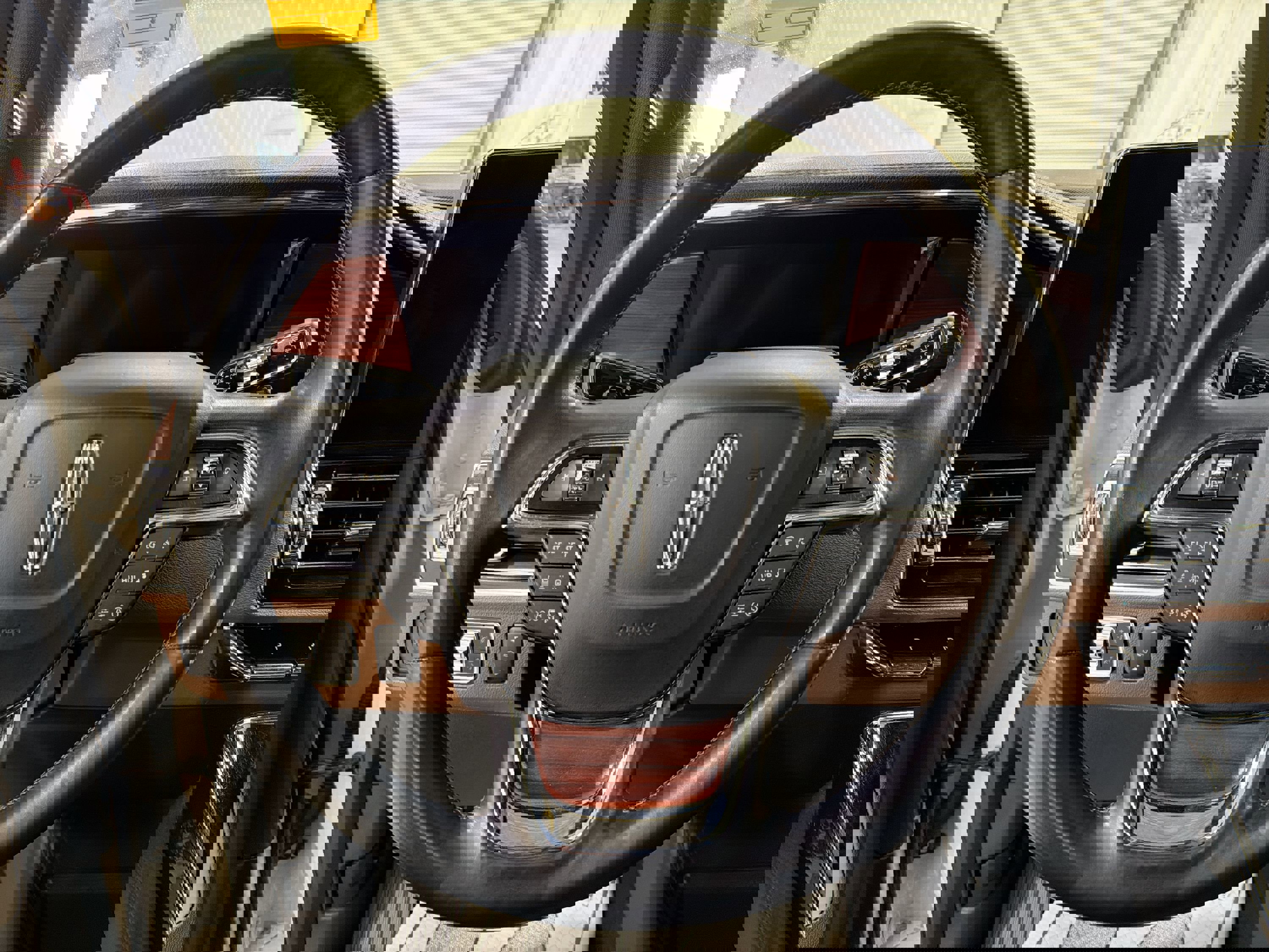 Used 2023 Lincoln Navigator Reserve image 13