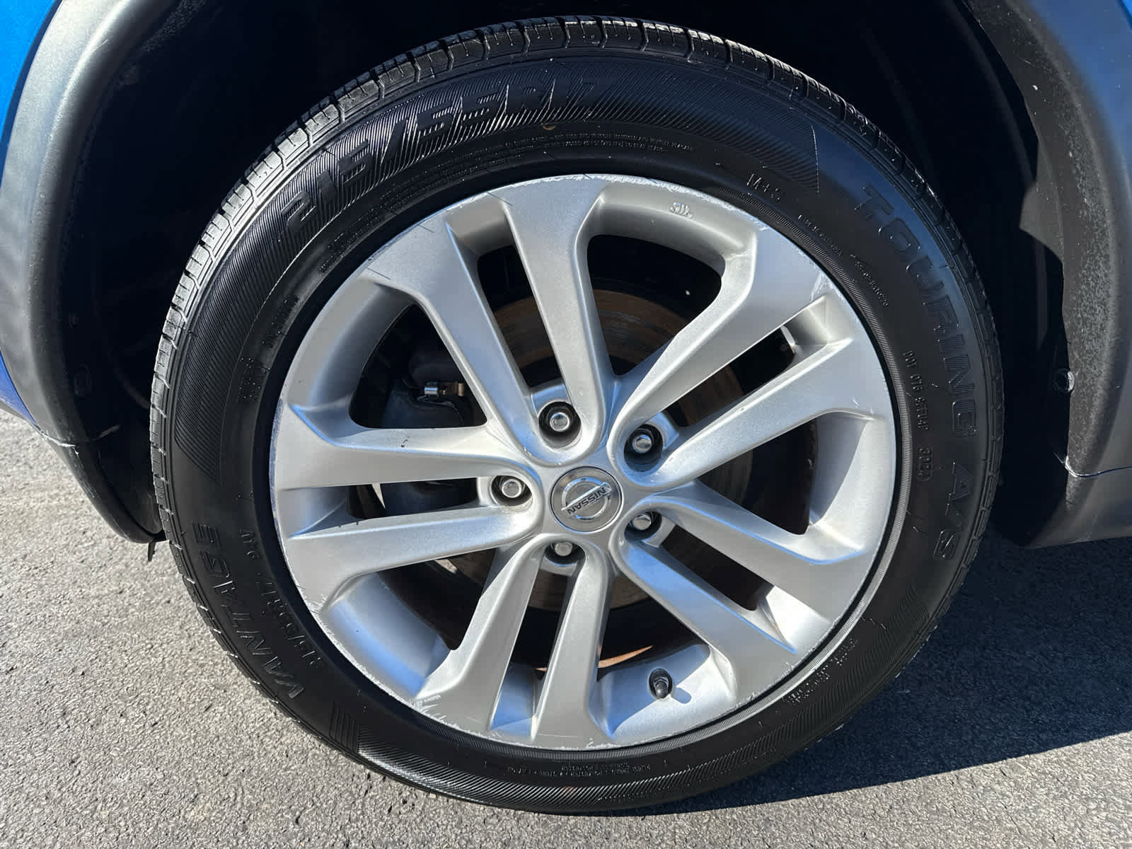 Used 2012 Nissan Juke SV image 9