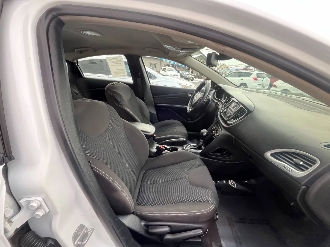 Used 2015 Dodge Dart SXT image 17