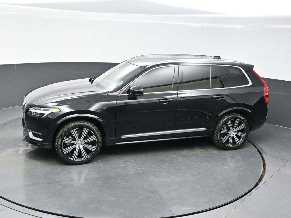Used 2023 Volvo XC90 B6 Ultimate w/ Lounge Package image 29