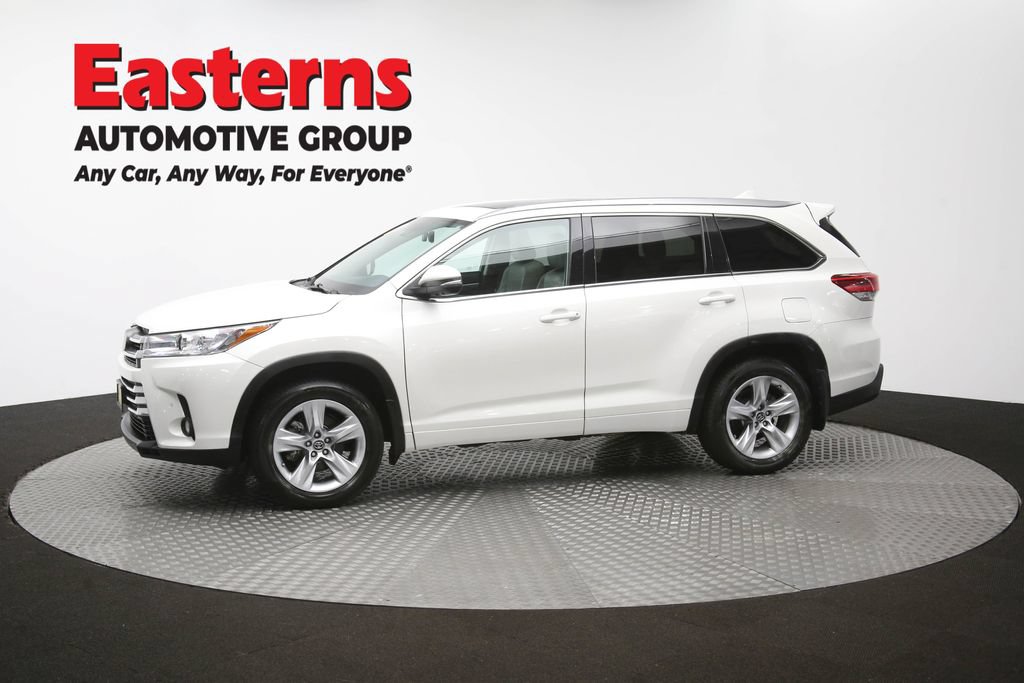 Used 2017 Toyota Highlander Limited Platinum AWD/4WD image 64