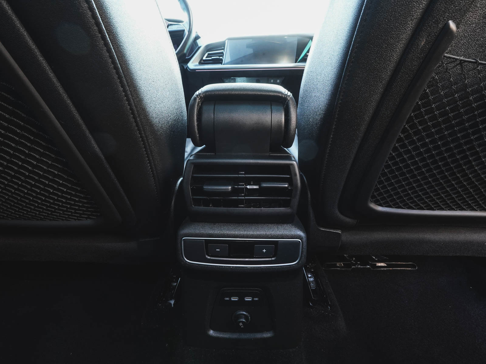 Used 2022 Audi Q4 e-tron Premium Plus image 36