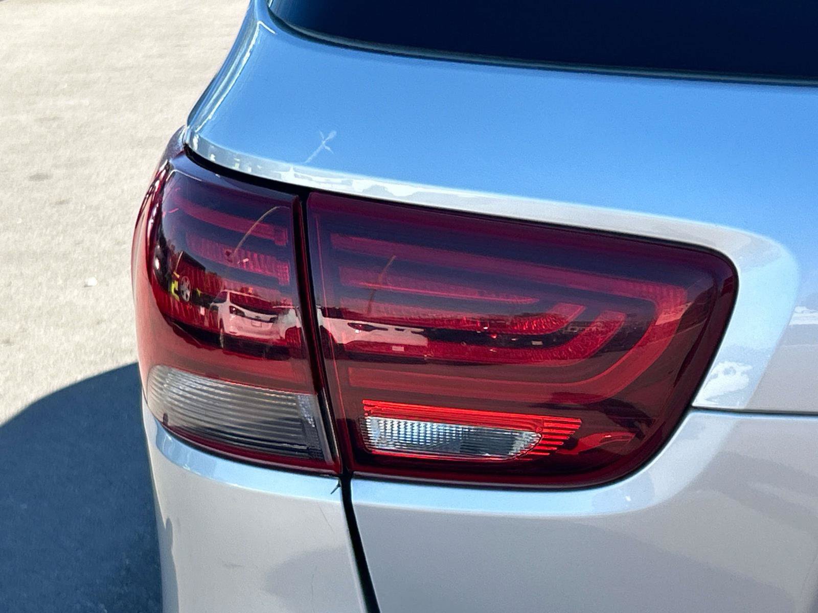 Used 2020 Kia Sorento LX w/ LX I4 Convenience Package AWD/4WD image 10