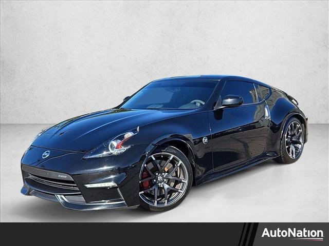Used 2018 Nissan 370Z NISMO image 1