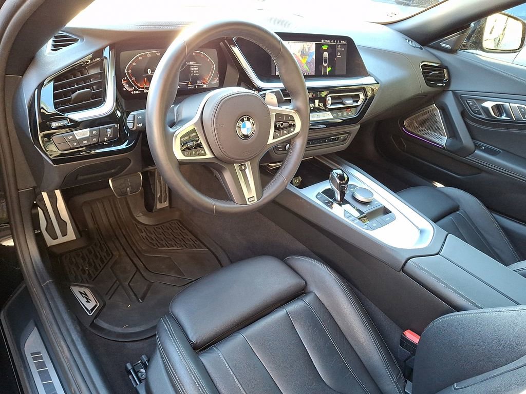 Certified 2024 BMW Z4 sDrive30i w/ Driving Assistance Package image 7