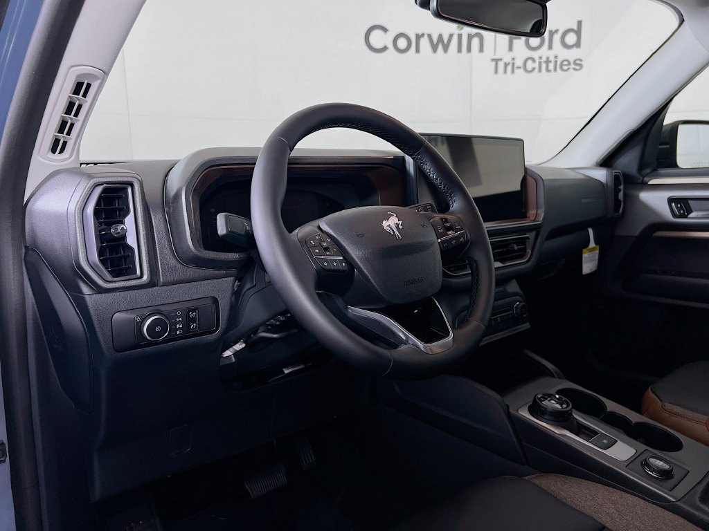 New 2026 Ford Bronco Sport Outer Banks w/ Outer Banks Tech Package+ AWD/4WD image 3