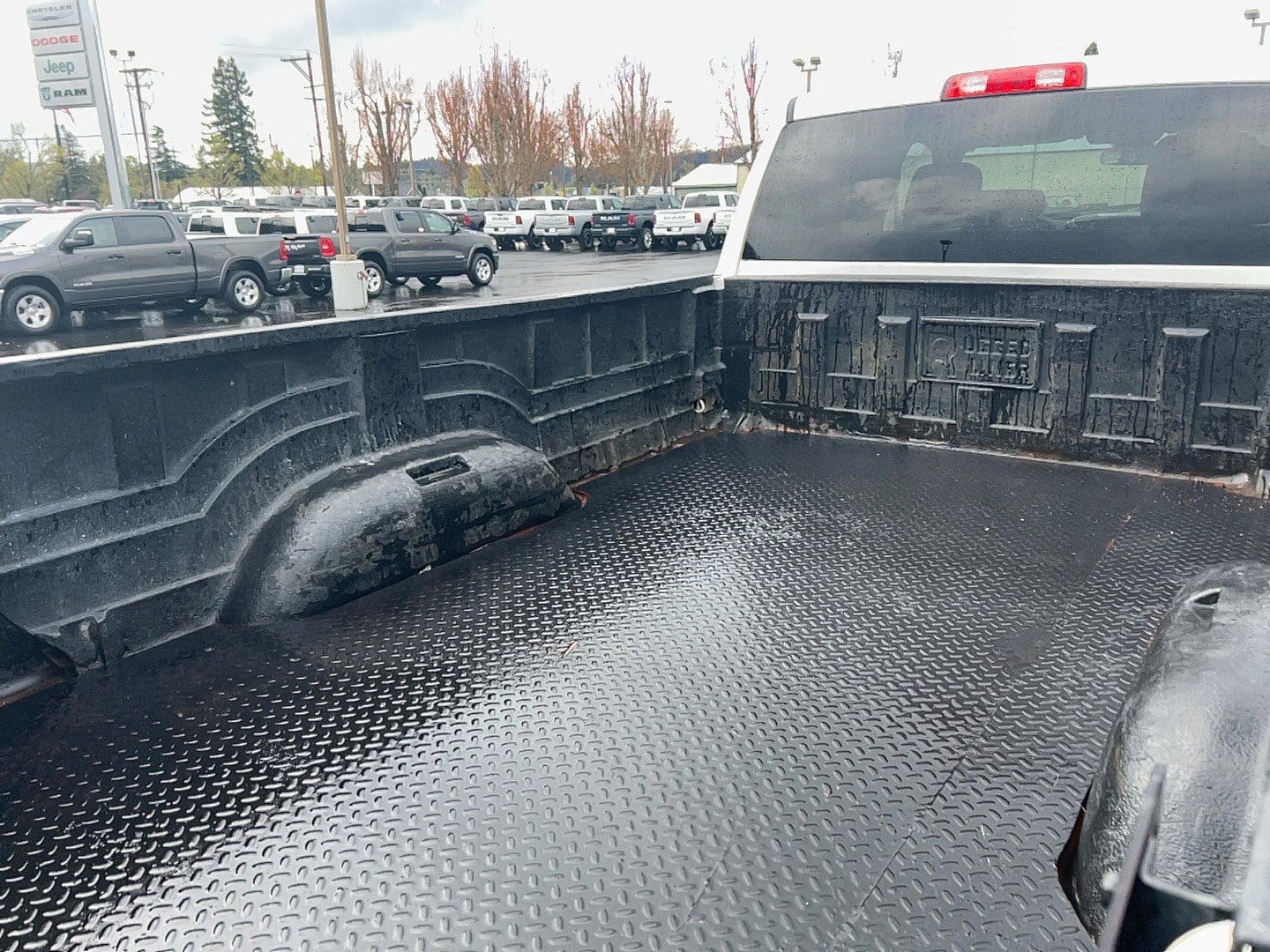 Used 2020 RAM 3500 Big Horn AWD/4WD image 14