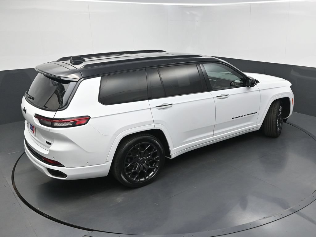 Used 2023 Jeep Grand Cherokee L Summit w/ High Altitude Package AWD/4WD image 44