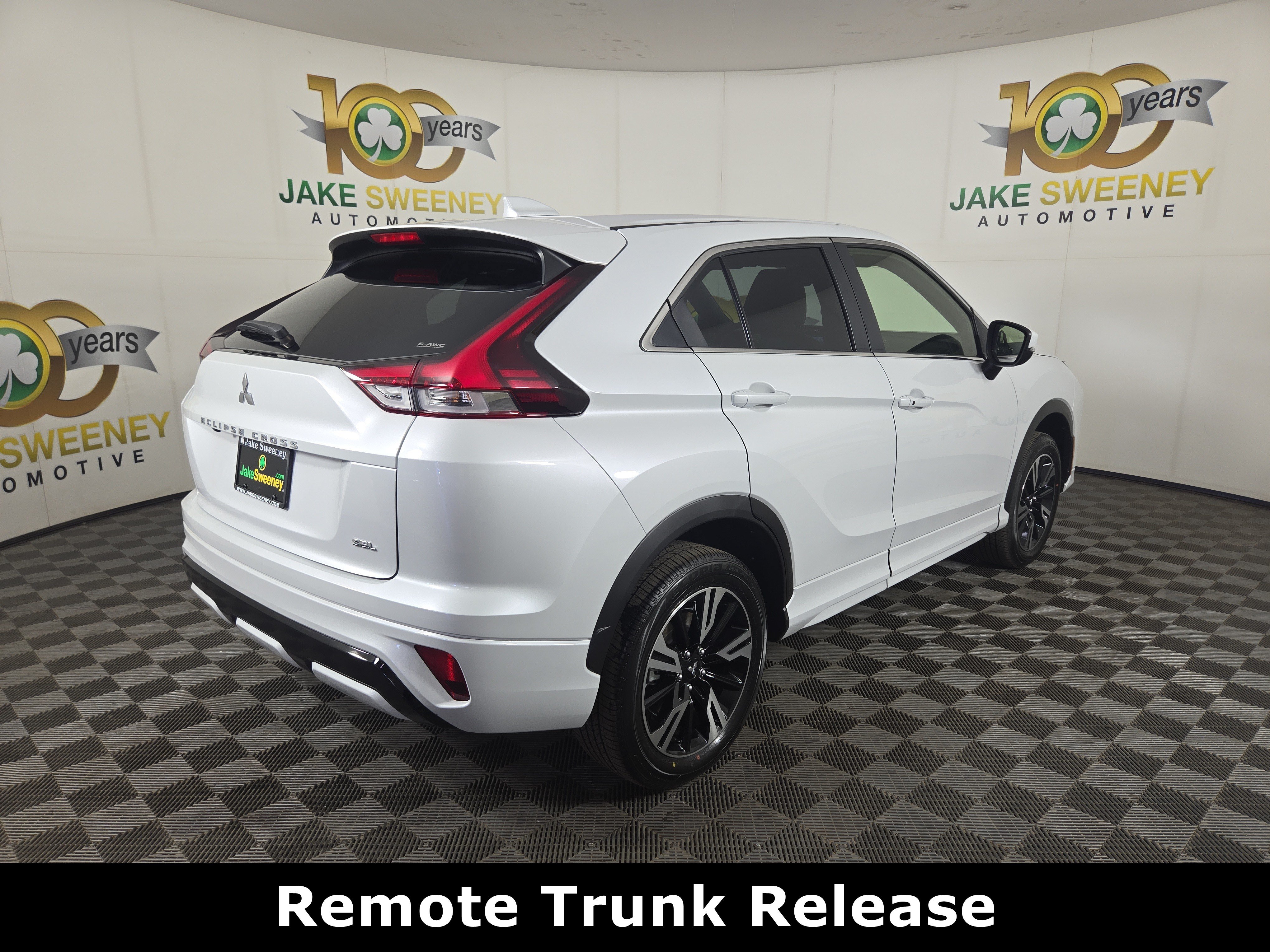 New 2026 Mitsubishi Eclipse Cross SEL AWD/4WD image 7