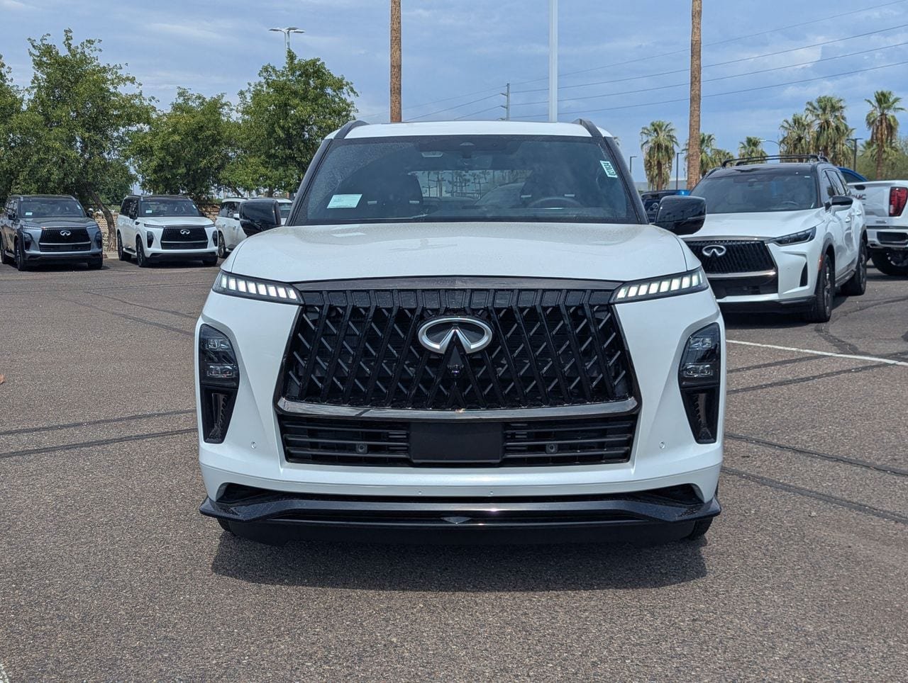 New 2027 INFINITI QX80 Sensory AWD/4WD image 8