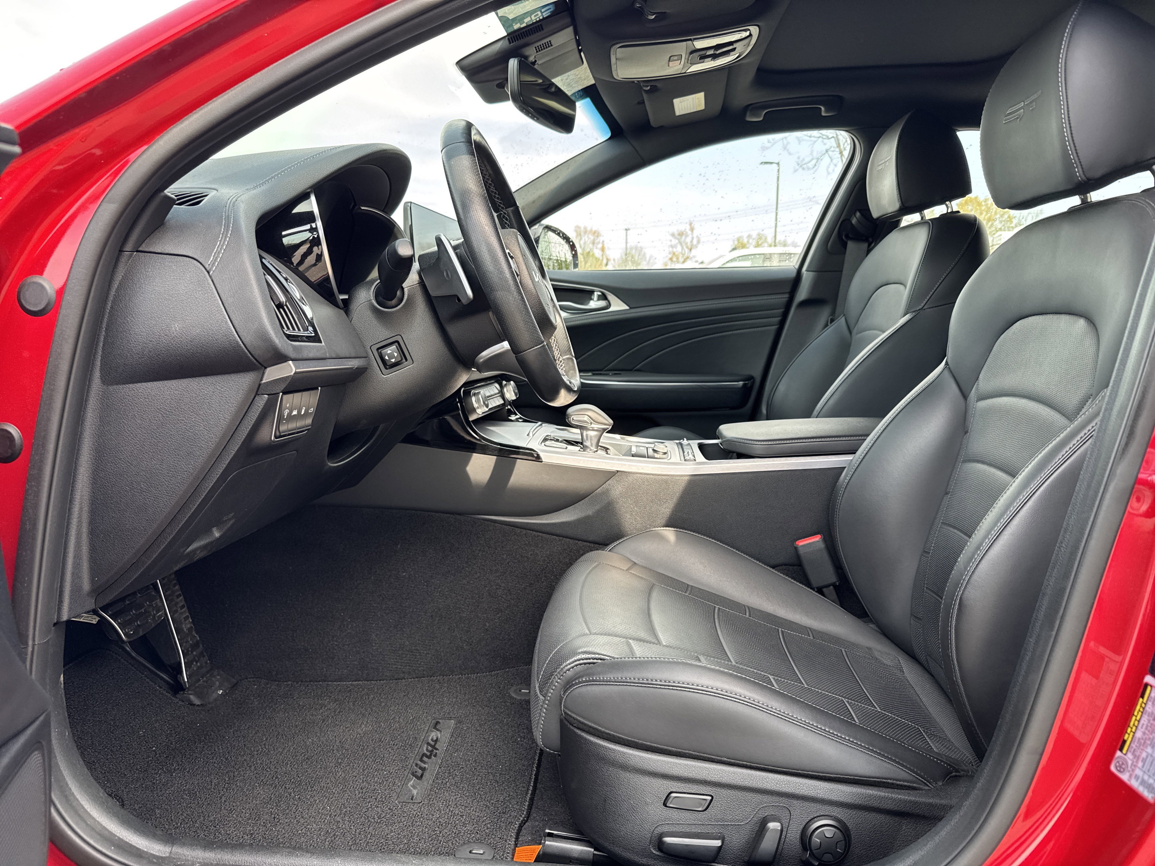 Used 2023 Kia Stinger GT2 image 17