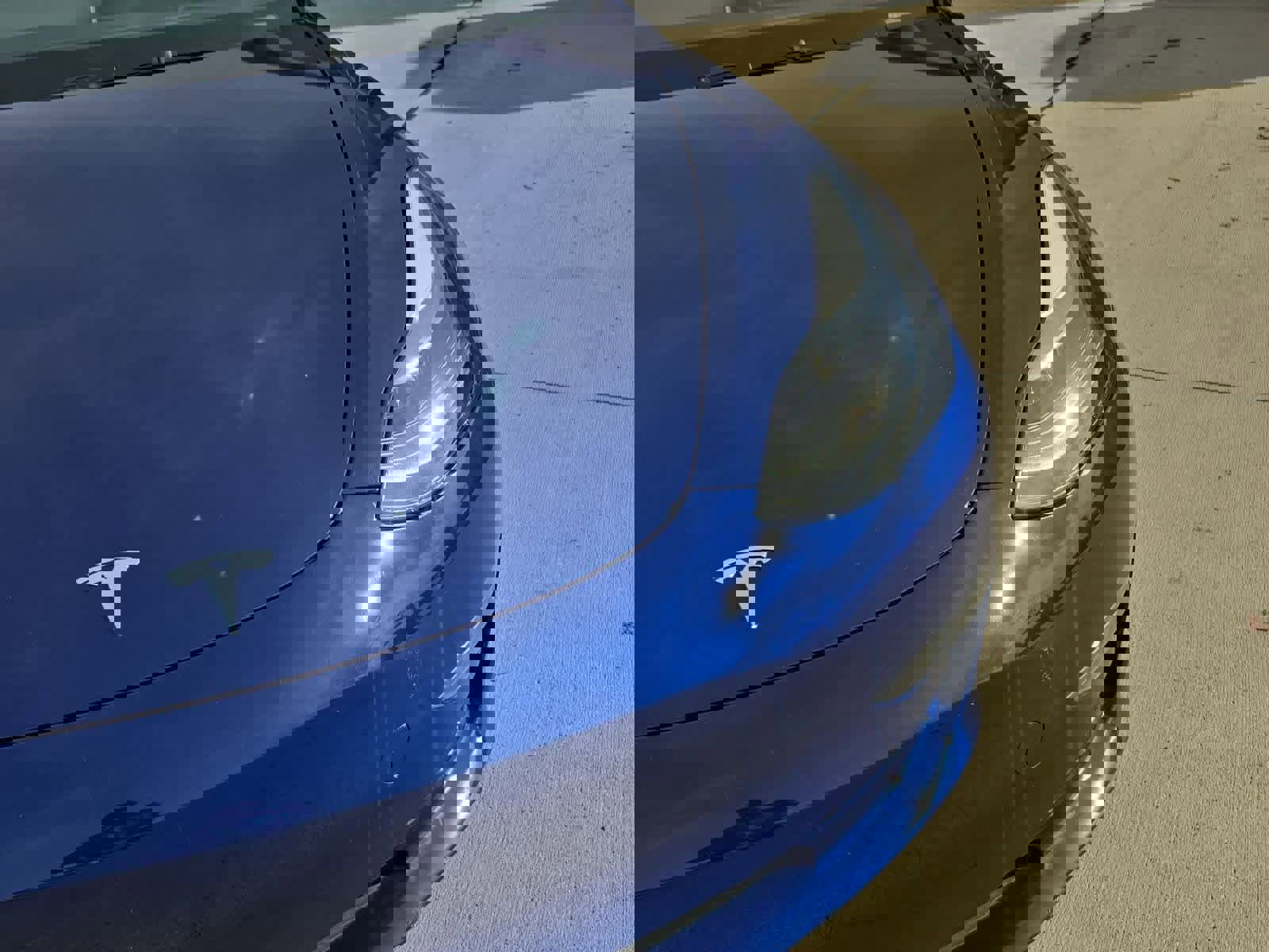 Used 2023 Tesla Model 3 Standard Range image 10