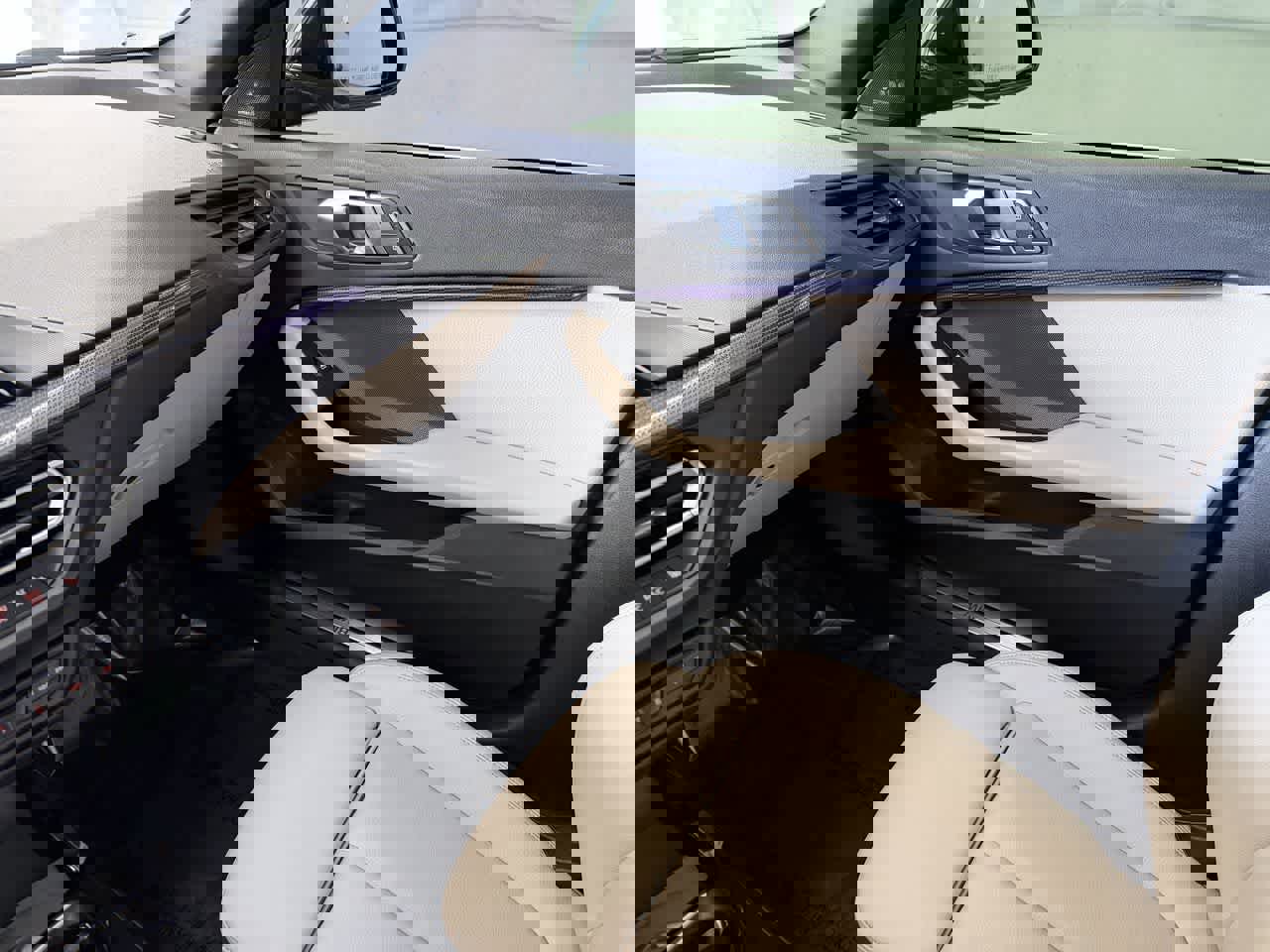 Used 2021 BMW 228i xDrive Gran Coupe w/ Convenience Package AWD/4WD image 25