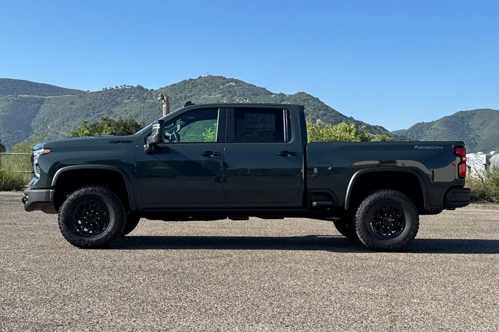 New 2026 Chevrolet Silverado 2500 ZR2 w/ ZR2 Bison Edition AWD/4WD image 7