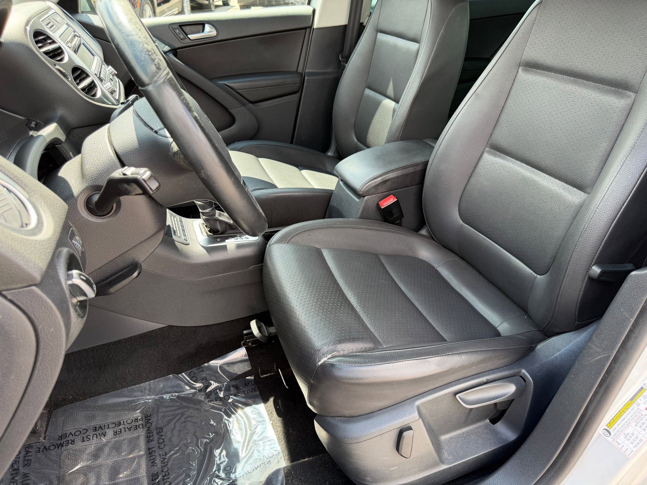 Used 2014 Volkswagen Tiguan SE FWD image 5
