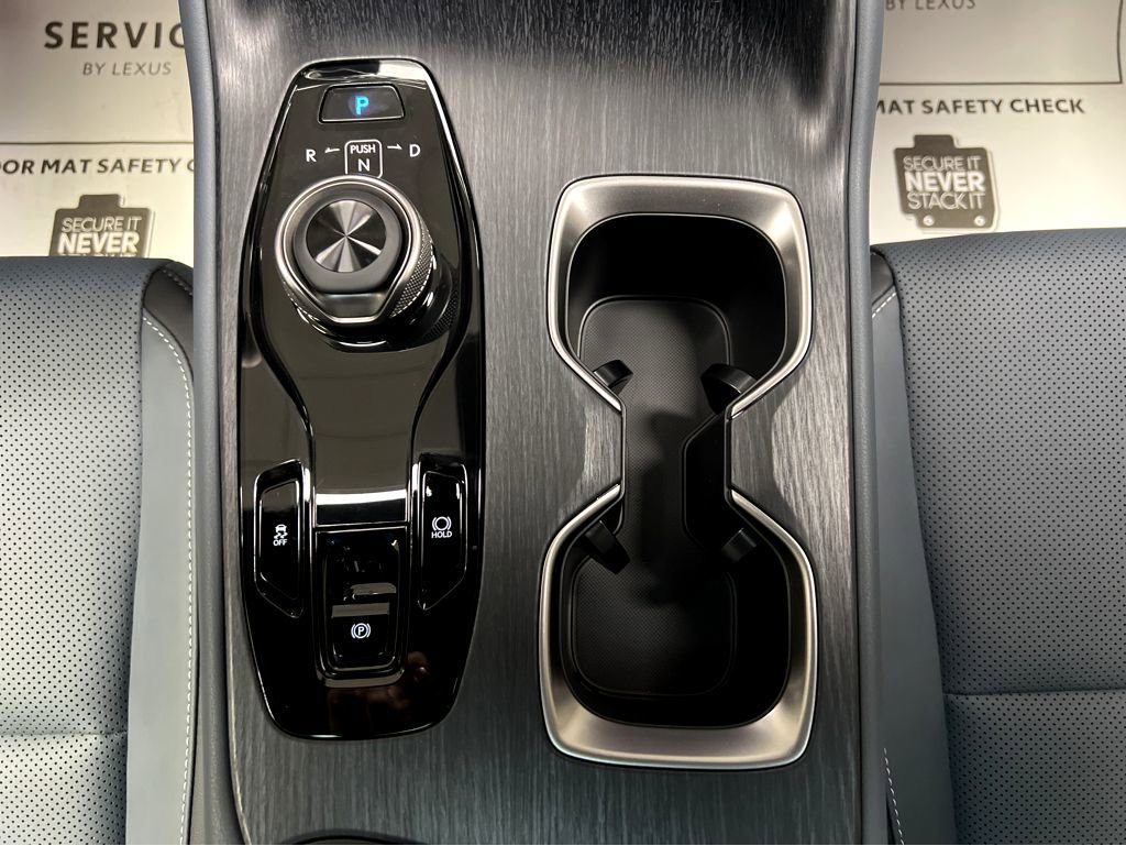 New 2026 Lexus RZ 450e AWD image 31
