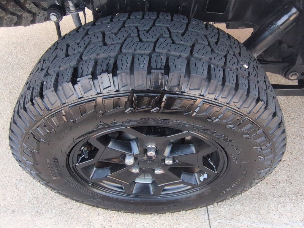 Used 2022 Jeep Gladiator Sport image 19