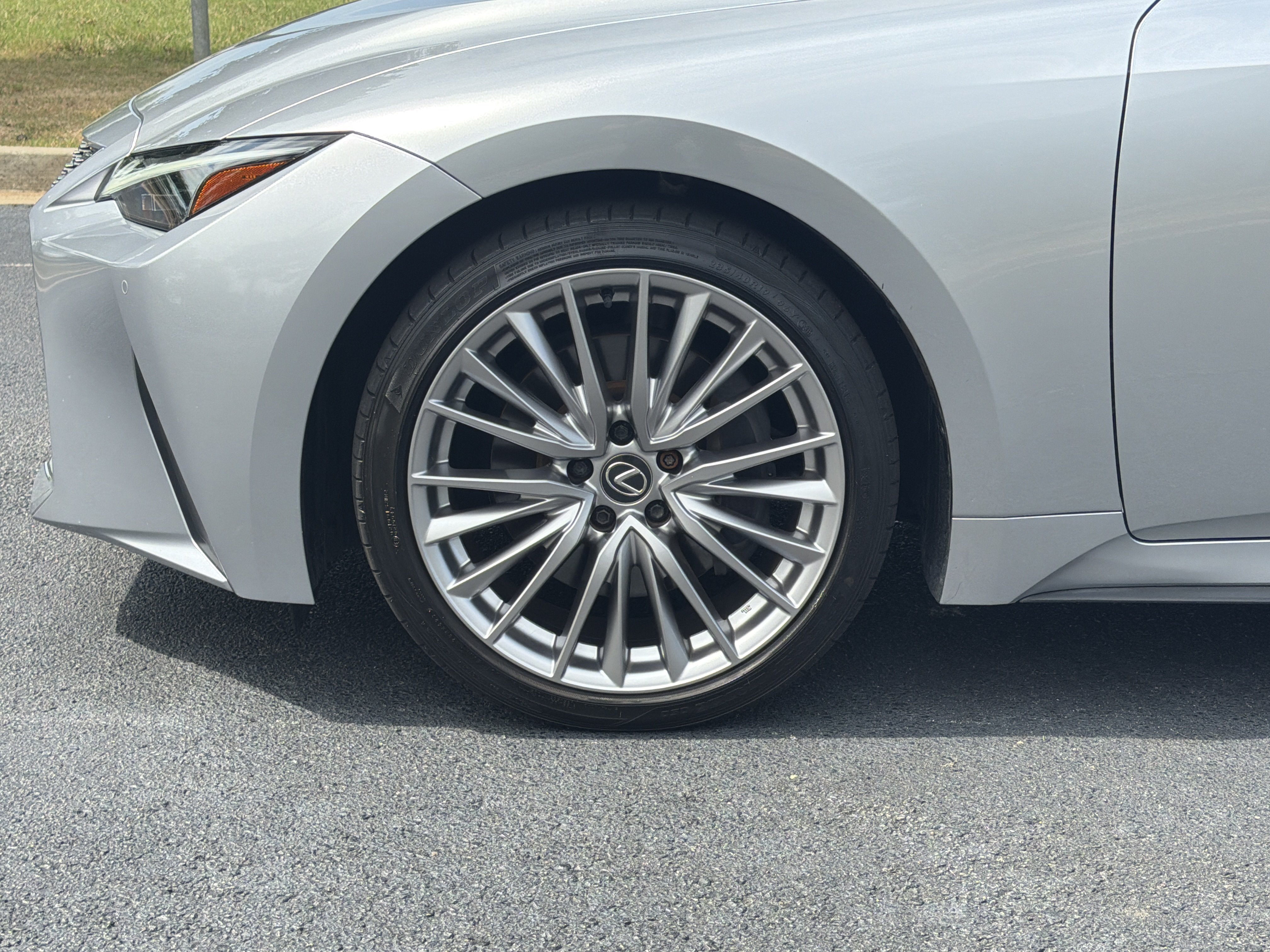 Used 2024 Lexus IS 300 w/ Premium Package RWD image 32