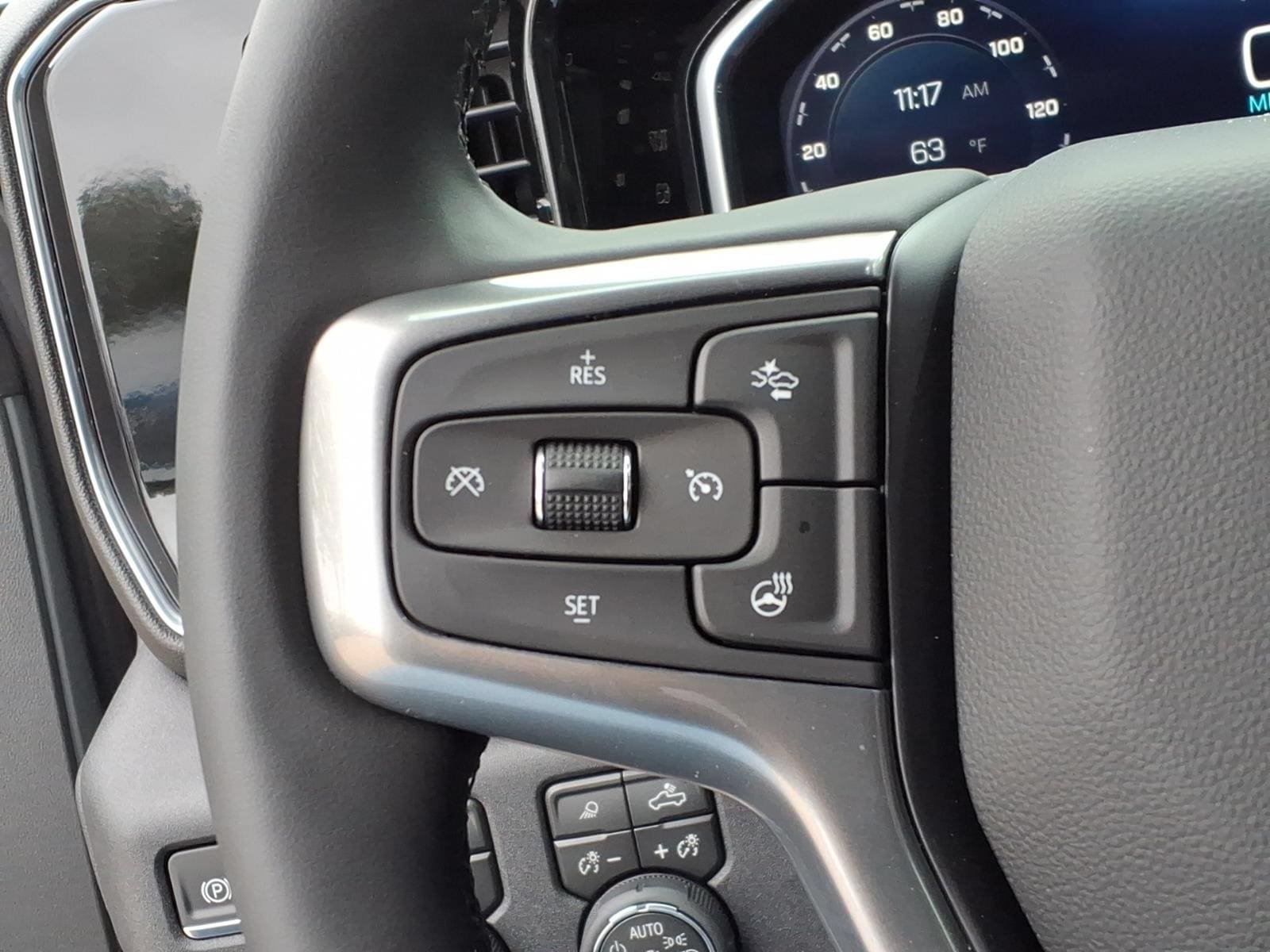 New 2026 Chevrolet Silverado 2500 LTZ w/ LTZ Premium Package AWD/4WD image 31