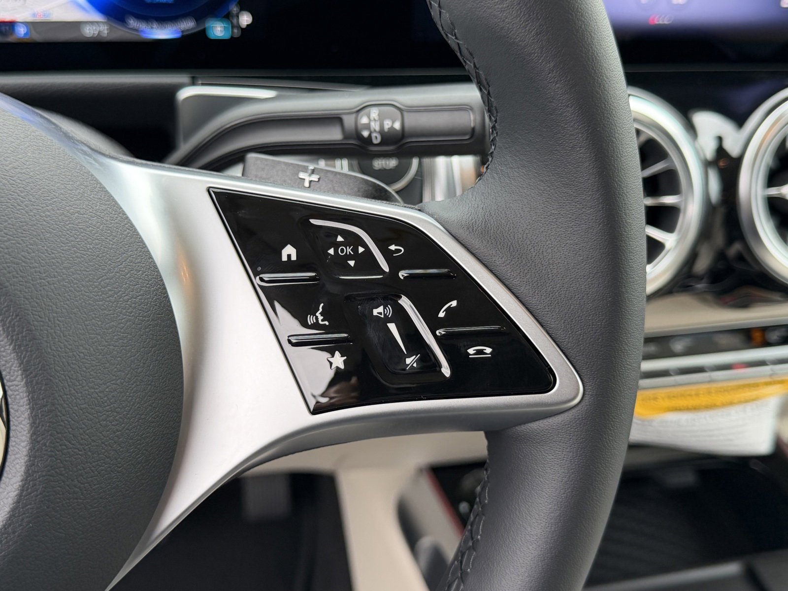 New 2025 Mercedes-Benz EQB 250+ image 22