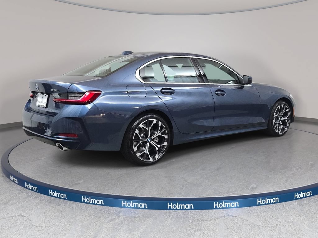 Used 2026 BMW 330i xDrive Sedan w/ Premium Package AWD/4WD image 6