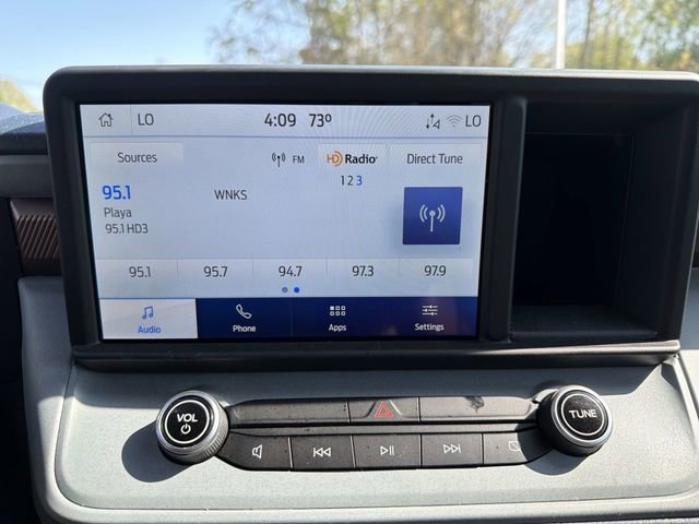 Used 2022 Ford Maverick Lariat w/ Lariat Luxury Package image 16