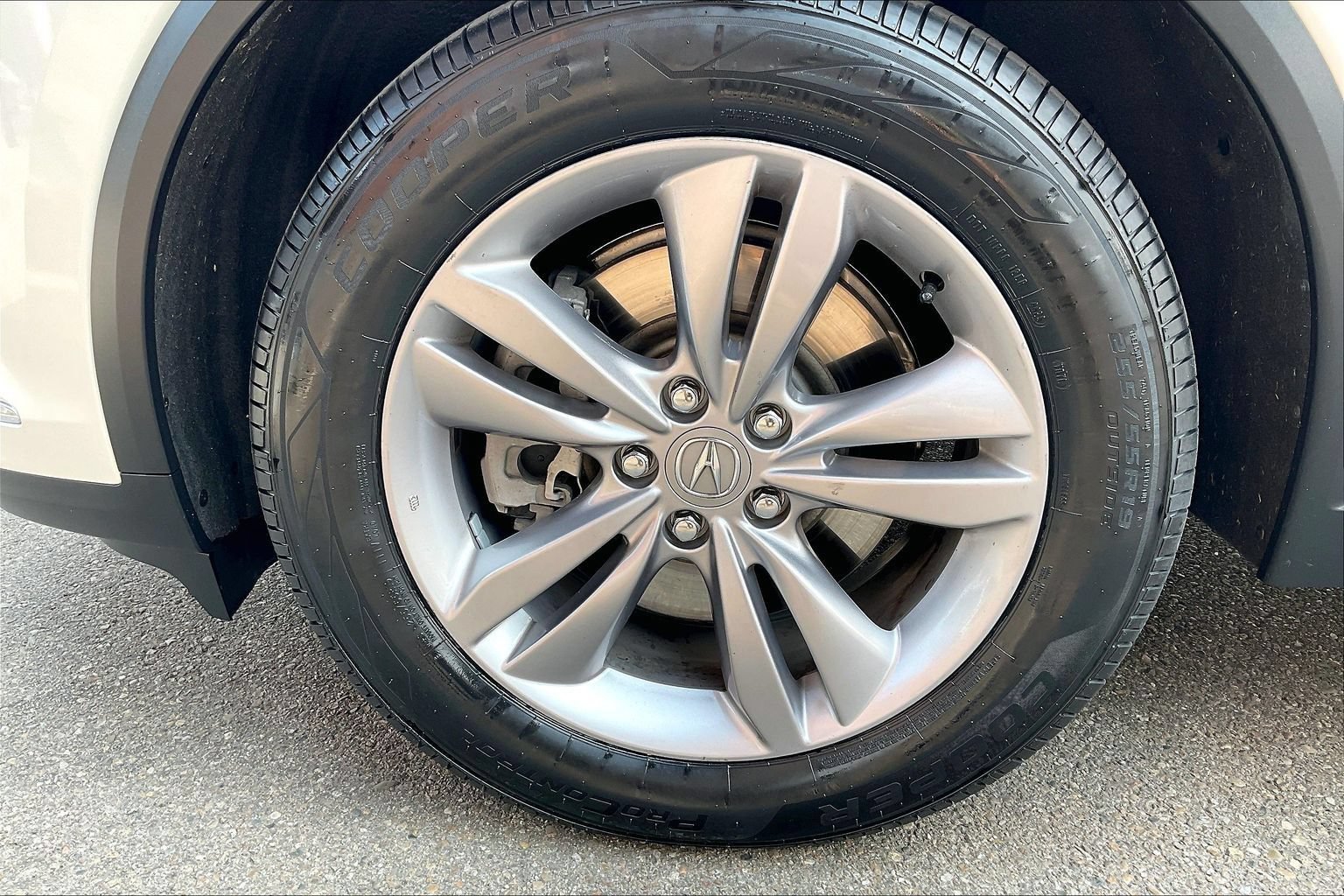 Used 2022 Acura MDX SH-AWD image 26