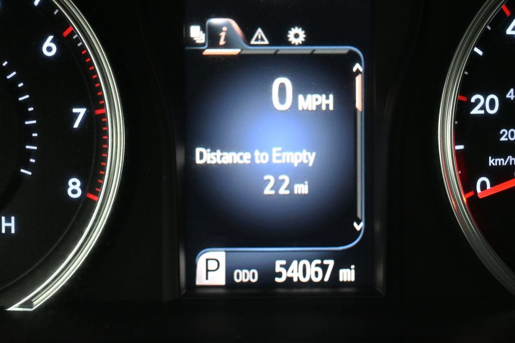Certified 2017 Toyota Camry SE FWD image 16