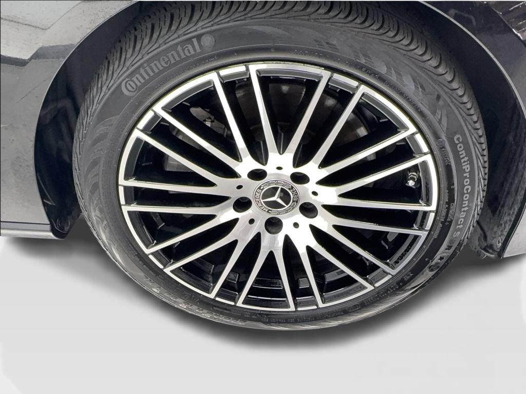 Used 2023 Mercedes-Benz C 300 Sedan image 14