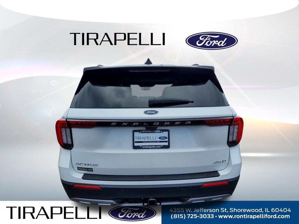 New 2025 Ford Explorer Active w/ Active Comfort Package image 8