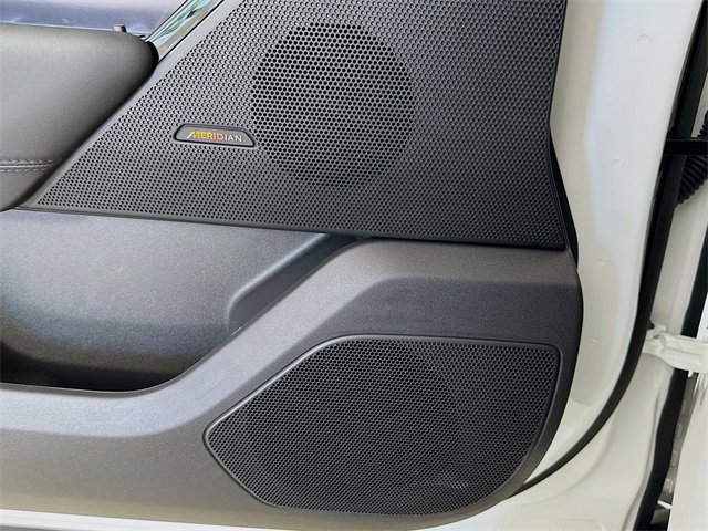 New 2026 Land Rover Range Rover Velar Dynamic SE image 21