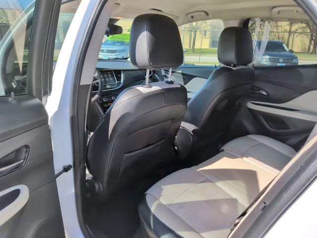 Used 2020 Buick Encore Preferred w/ Safety Package image 28