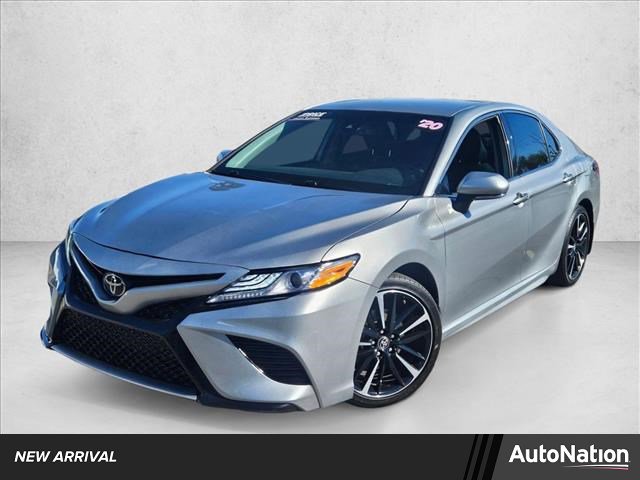 Used 2020 Toyota Camry XSE image 1