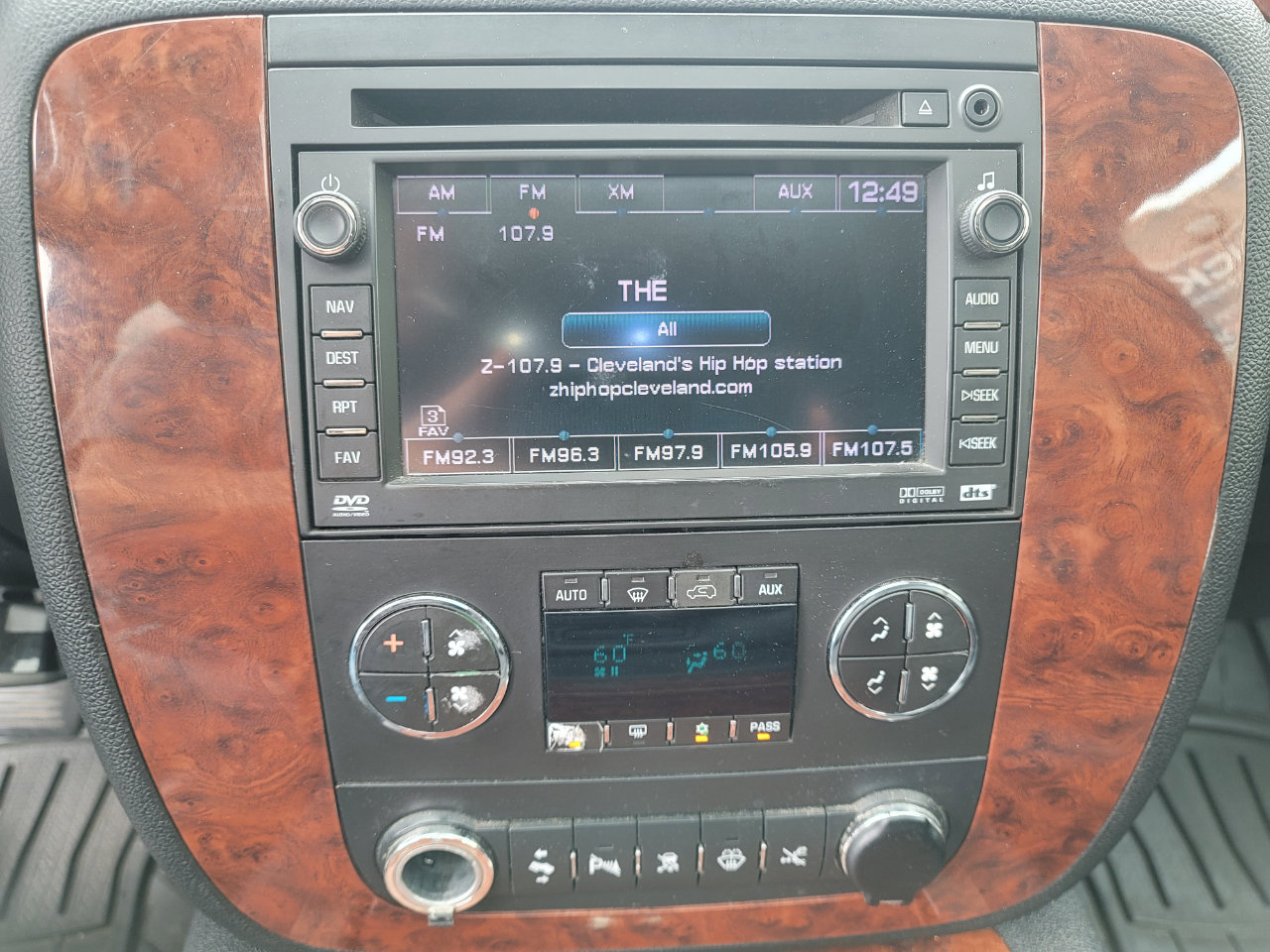 Used 2008 Chevrolet Suburban LTZ w/ LTZ Preferred Equipment Group image 19