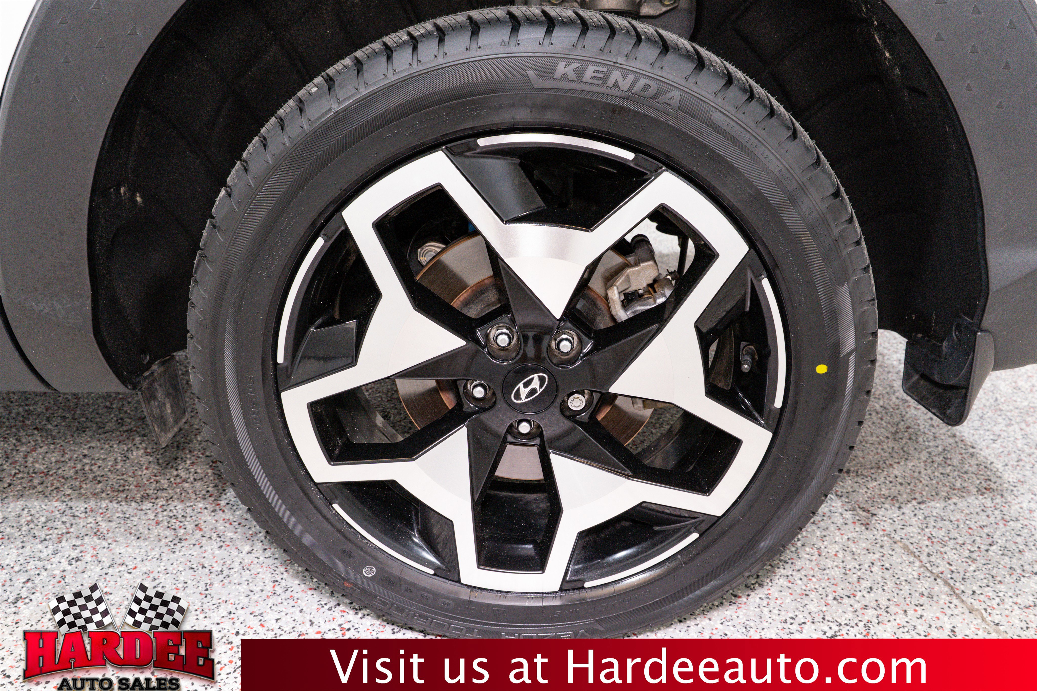 Used 2022 Hyundai Santa Cruz Limited image 10