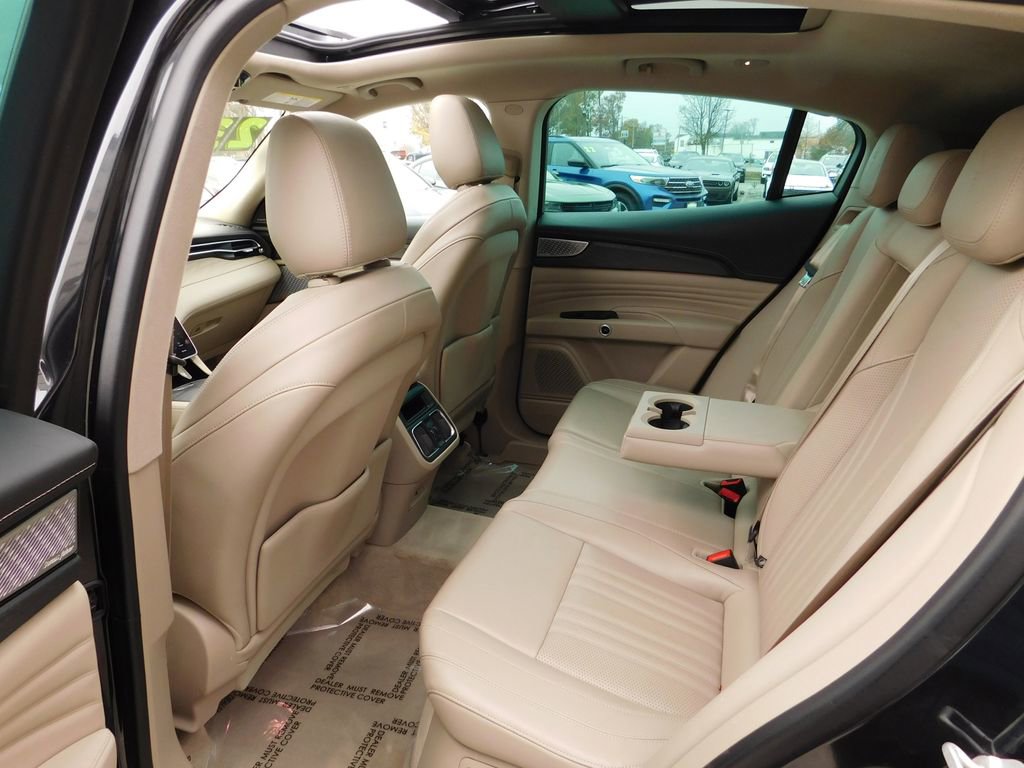 Used 2023 Maserati Grecale GT image 11